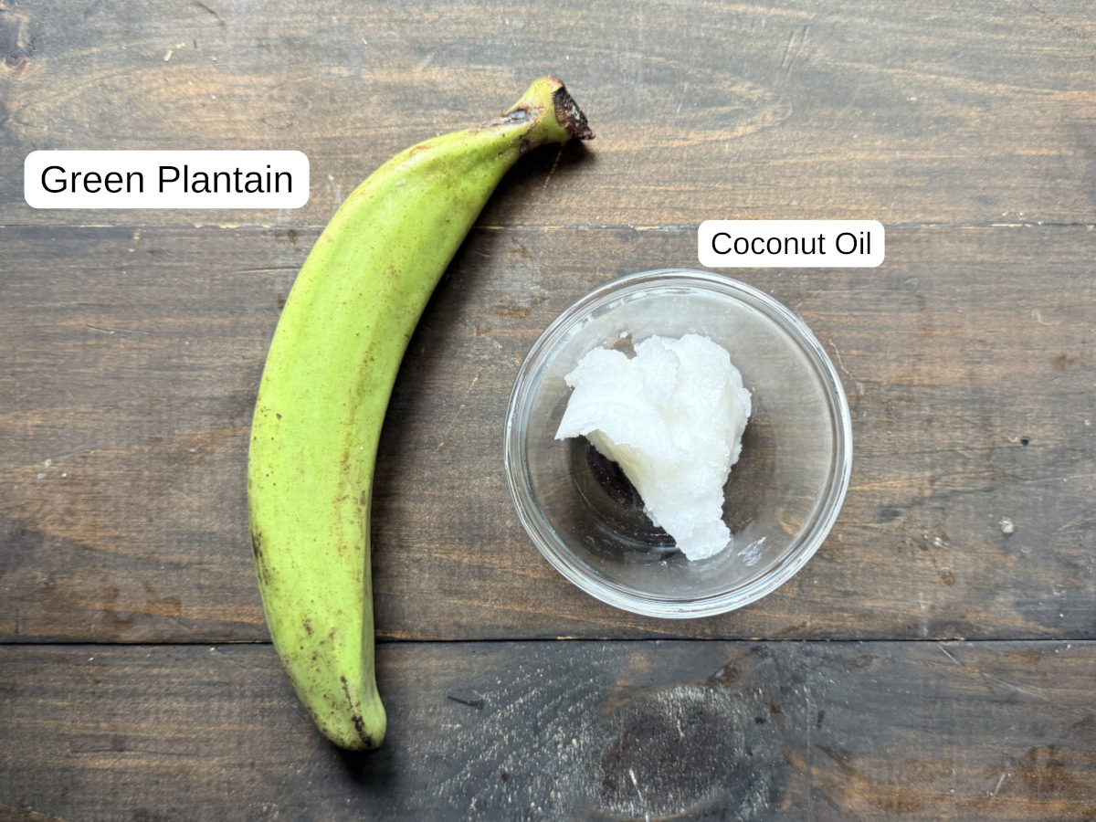 Labeled ingredients for tostones.