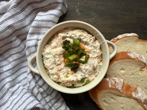 Healthy Crab Rangoon Dip