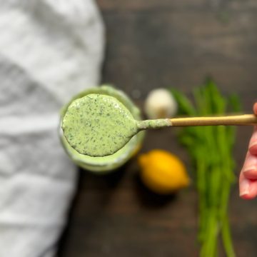 tzatziki sauce image